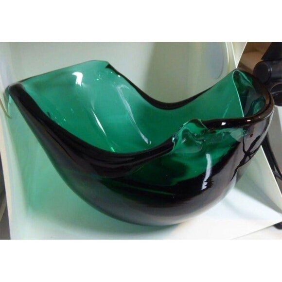 MCM BLENKO Nile Green Vase Designed by Wayne Husted